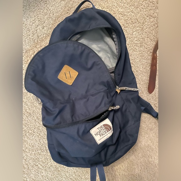 North face backpack men’s - Picture 1 of 1